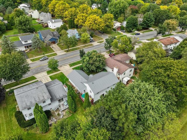 2933 Muir Field Road, Madison, WI 53719