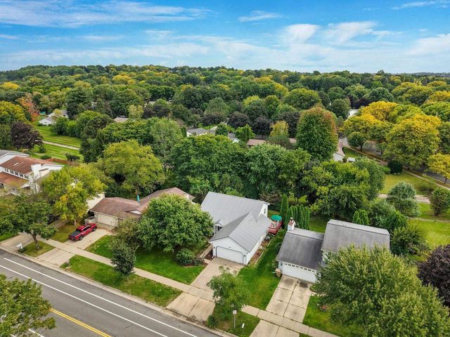 2933 Muir Field Road, Madison, WI 53719