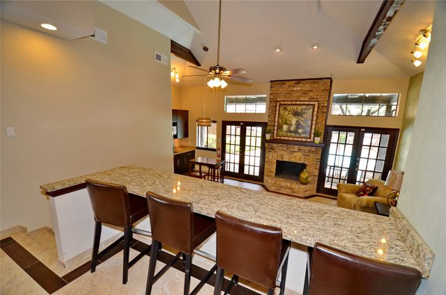 5630 Spring Valley Road 30c, Dallas, TX 75254