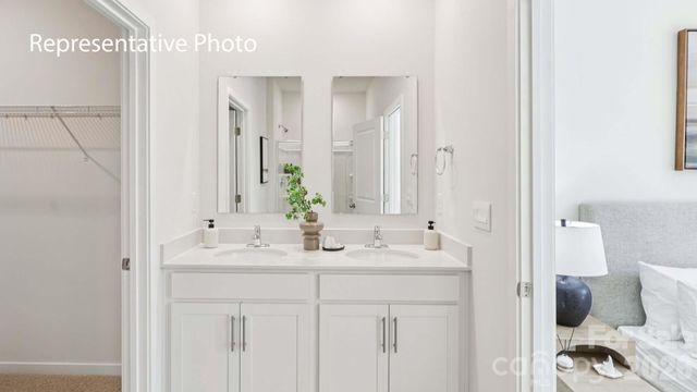 466 Dazzle Loop, Newton, NC 28658