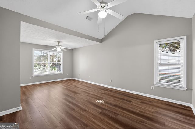 2396 Hillvale Circle, Lithonia, GA 30058