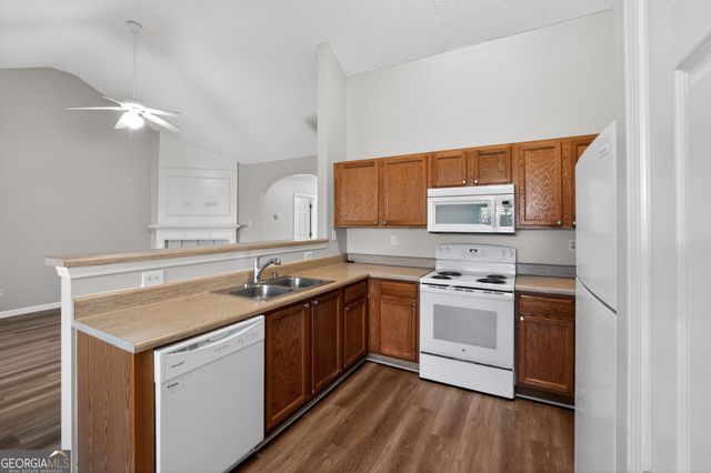 2396 Hillvale Circle, Lithonia, GA 30058