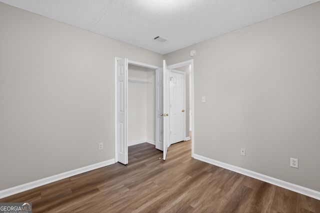 2396 Hillvale Circle, Lithonia, GA 30058