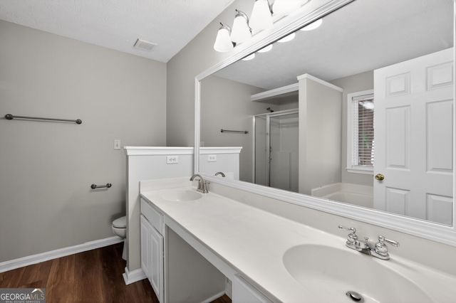 2396 Hillvale Circle, Lithonia, GA 30058