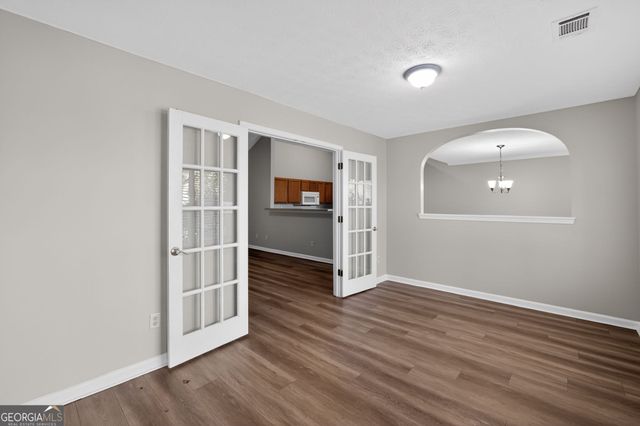 2396 Hillvale Circle, Lithonia, GA 30058