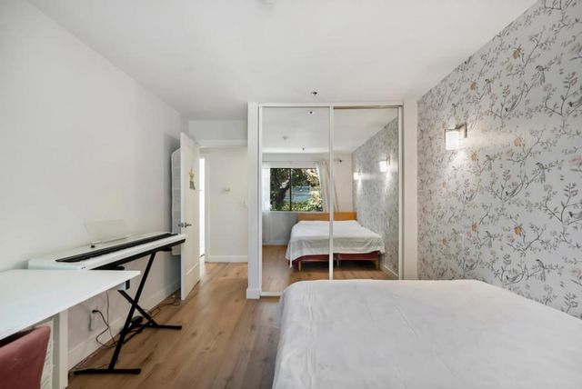 496 W Charleston Road 302, Palo Alto, CA 94306