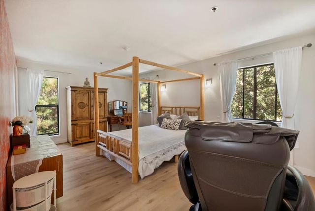 496 W Charleston Road 302, Palo Alto, CA 94306