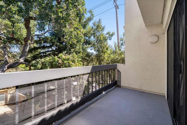 496 W Charleston Road 302, Palo Alto, CA 94306