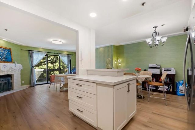 496 W Charleston Road 302, Palo Alto, CA 94306