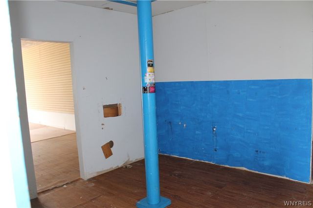 207-221 Washburn Street, Lockport City, NY 14094