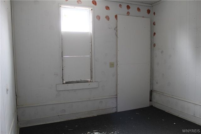 207-221 Washburn Street, Lockport City, NY 14094