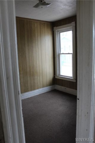 207-221 Washburn Street, Lockport City, NY 14094