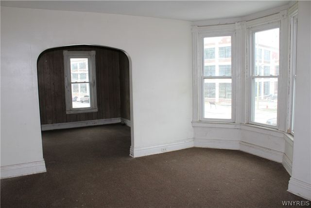 207-221 Washburn Street, Lockport City, NY 14094