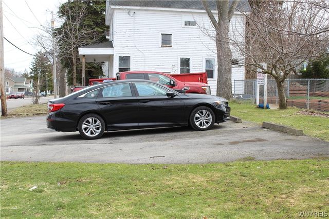 207-221 Washburn Street, Lockport City, NY 14094