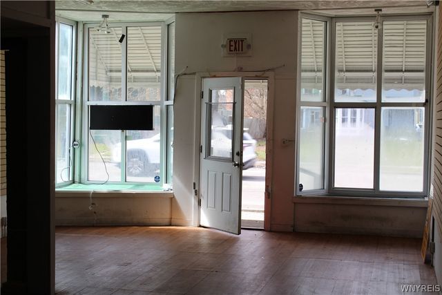 207-221 Washburn Street, Lockport City, NY 14094