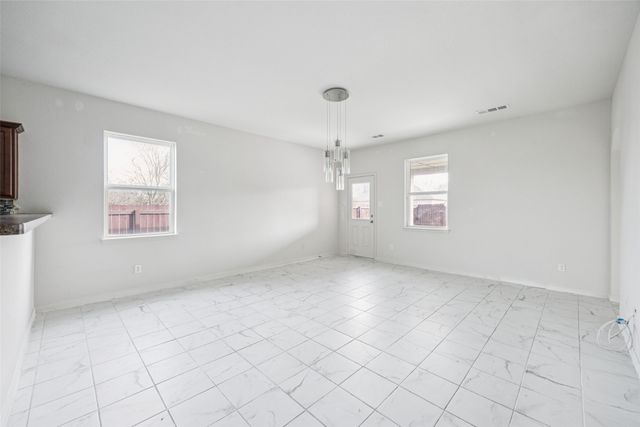 1020 Walnut Ridge Drive, Hutchins, TX 75141