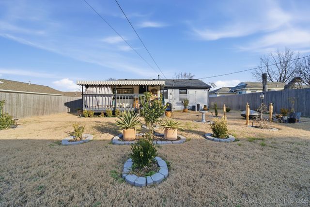 3714 E 2nd Place, Tulsa, OK 74112