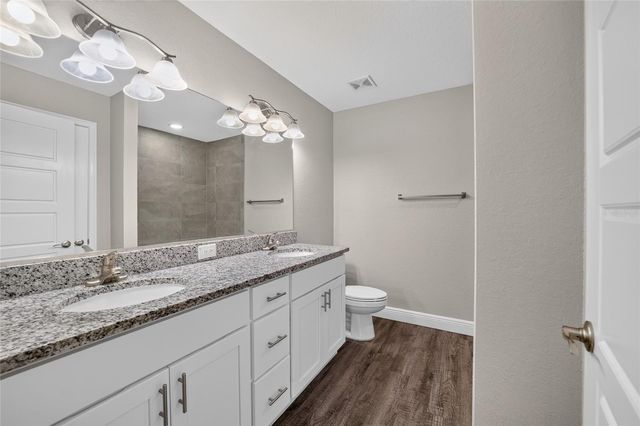 28 OAK CIRCLE, Ocala, FL 34472