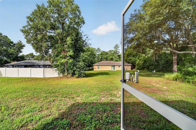28 OAK CIRCLE, Ocala, FL 34472