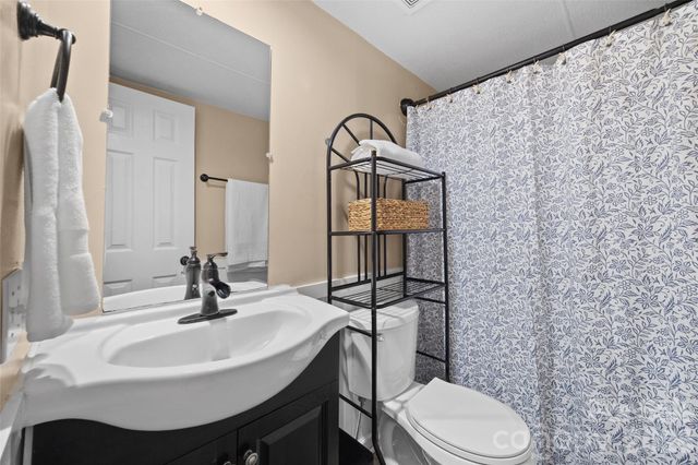 821 Nancys Place, Chester, SC 29706