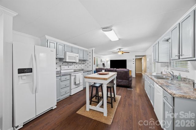 821 Nancys Place, Chester, SC 29706