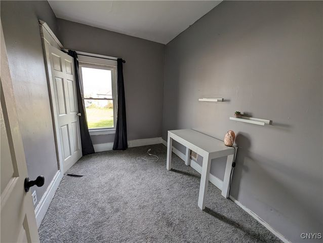 1541 South Avenue 43, Syracuse, NY 13207