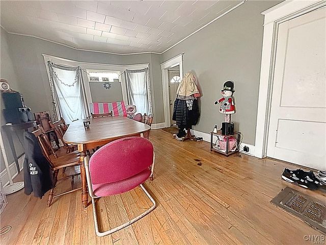 1541 South Avenue 43, Syracuse, NY 13207