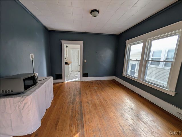 1541 South Avenue 43, Syracuse, NY 13207