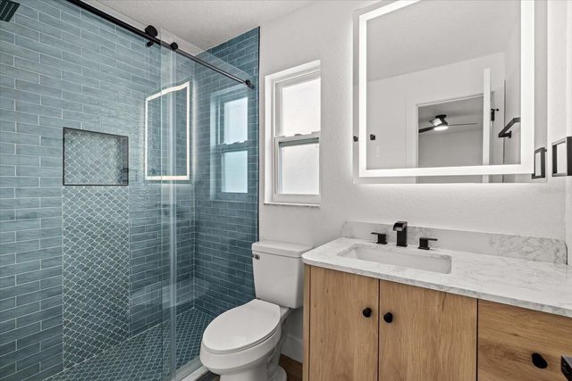 912 21ST AVENUE W, Palmetto, FL 34221