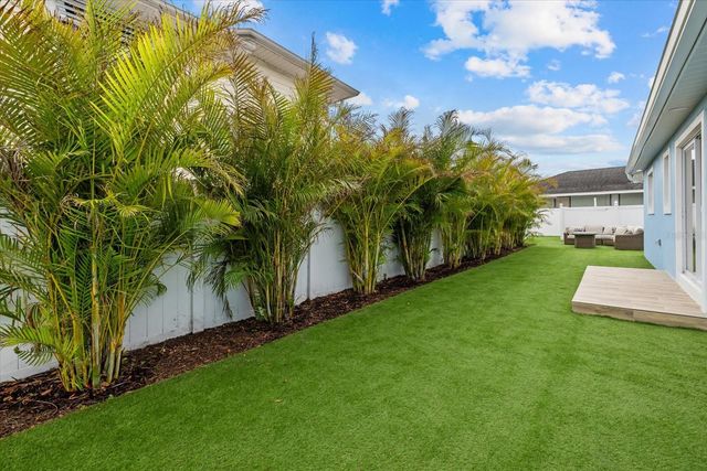 912 21ST AVENUE W, Palmetto, FL 34221