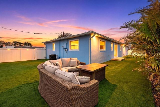 912 21ST AVENUE W, Palmetto, FL 34221