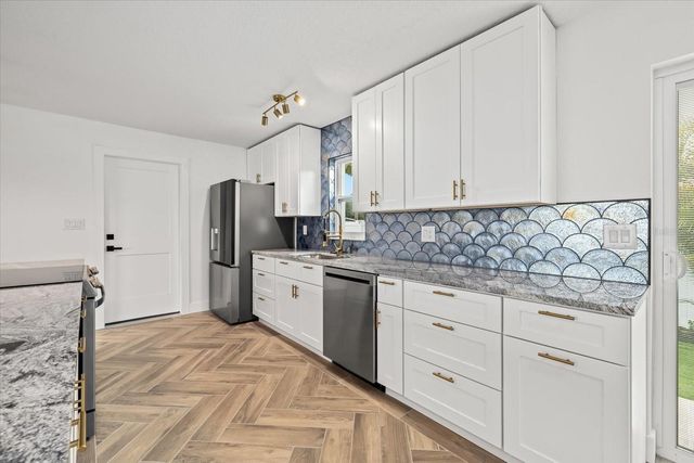 912 21ST AVENUE W, Palmetto, FL 34221