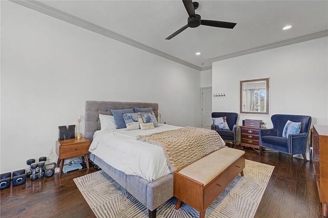 3340 N Doyne Hamm Drive, Fayetteville, AR 72703