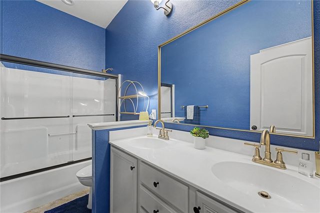 3340 N Doyne Hamm Drive, Fayetteville, AR 72703