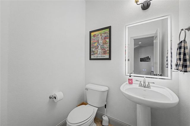 3340 N Doyne Hamm Drive, Fayetteville, AR 72703