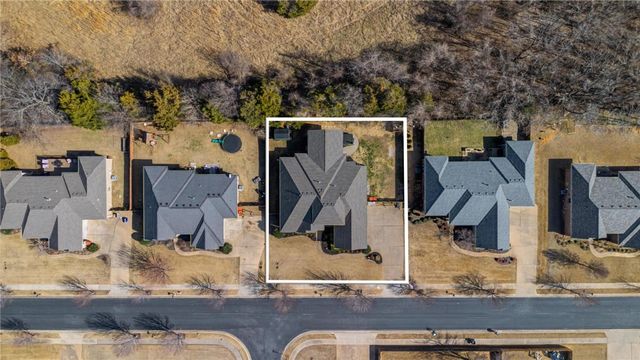 3340 N Doyne Hamm Drive, Fayetteville, AR 72703