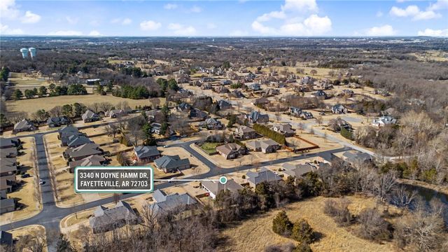 3340 N Doyne Hamm Drive, Fayetteville, AR 72703