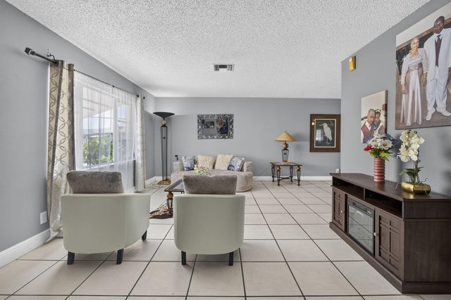 5337 BELLEVILLE Road, West Palm Beach, FL 33417