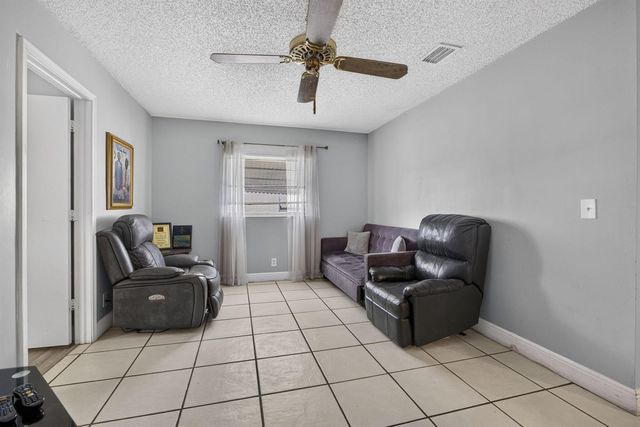 5337 BELLEVILLE Road, West Palm Beach, FL 33417