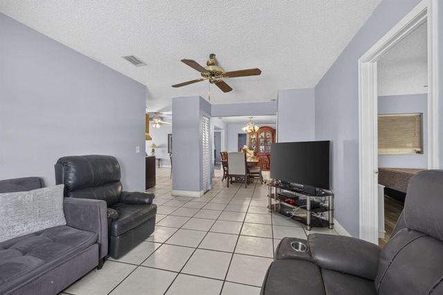 5337 BELLEVILLE Road, West Palm Beach, FL 33417