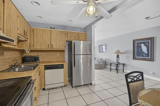 5337 BELLEVILLE Road, West Palm Beach, FL 33417