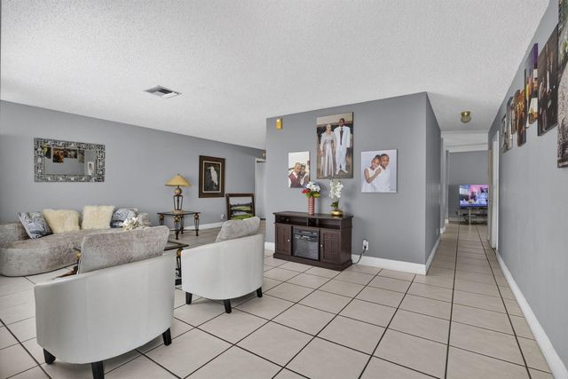 5337 BELLEVILLE Road, West Palm Beach, FL 33417