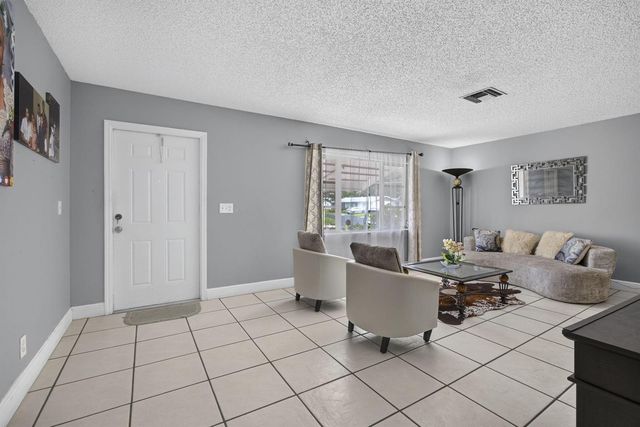 5337 BELLEVILLE Road, West Palm Beach, FL 33417