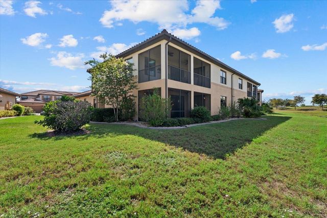 20080 RAGAZZA CIRCLE 102, Venice, FL 34293