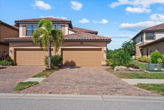 20080 RAGAZZA CIRCLE 102, Venice, FL 34293