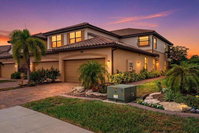 20080 RAGAZZA CIRCLE 102, Venice, FL 34293
