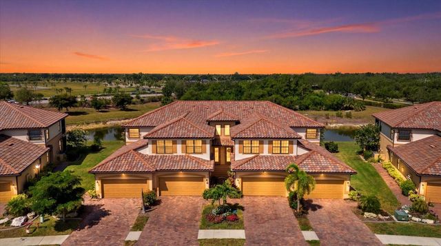 20080 RAGAZZA CIRCLE 102, Venice, FL 34293