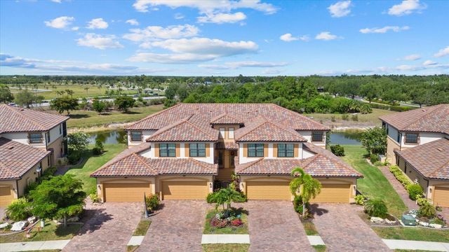 20080 RAGAZZA CIRCLE 102, Venice, FL 34293