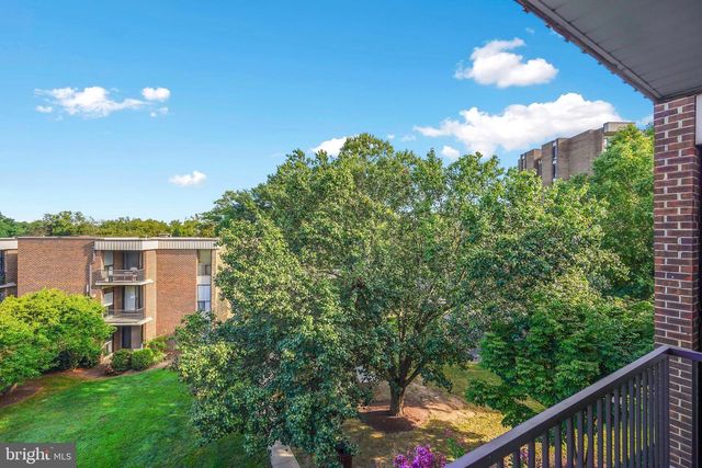 9900 BLUNDON DR #10-303, Silver Spring, MD 20902