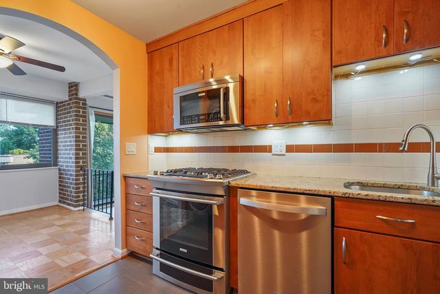 9900 BLUNDON DR #10-303, Silver Spring, MD 20902